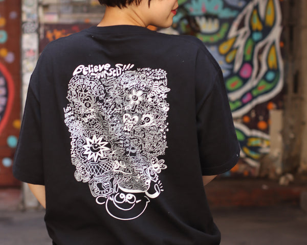 脳内お花畑アフロちゃん（白抜き）(T-shirts)