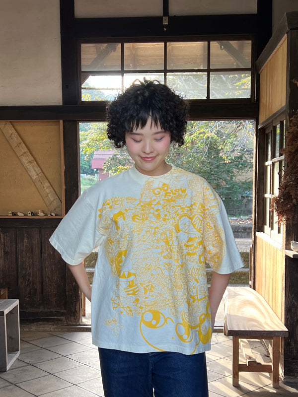 Inside of Afro-chan's brain! Tshirt【YELLOW】