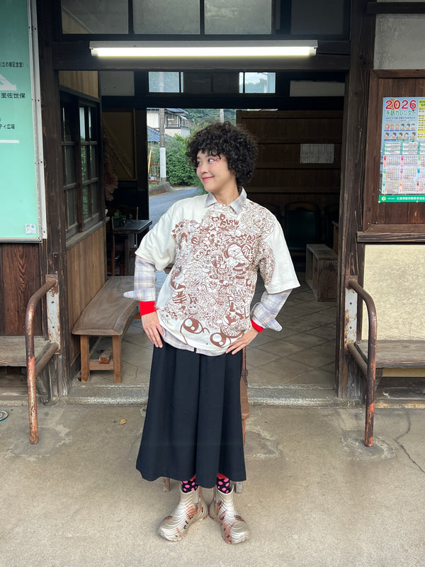 脳内お花畑アフロちゃん！Tシャツ【BROWN】