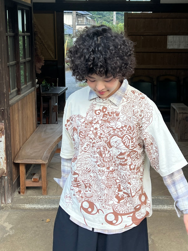 脳内お花畑アフロちゃん！Tシャツ【BROWN】
